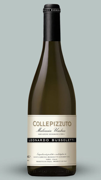 Leonardo Bussoletti's Colle Pizzutto wine bottle mockup